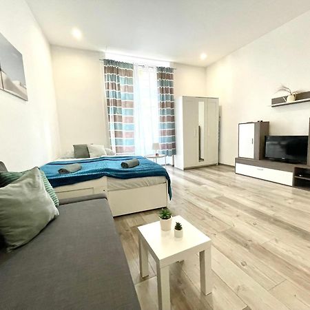 Relax Home With 2 Bedroom, 2 Bathroom For 6 People In The City Centre Free Coffee Budapest Exterior foto
