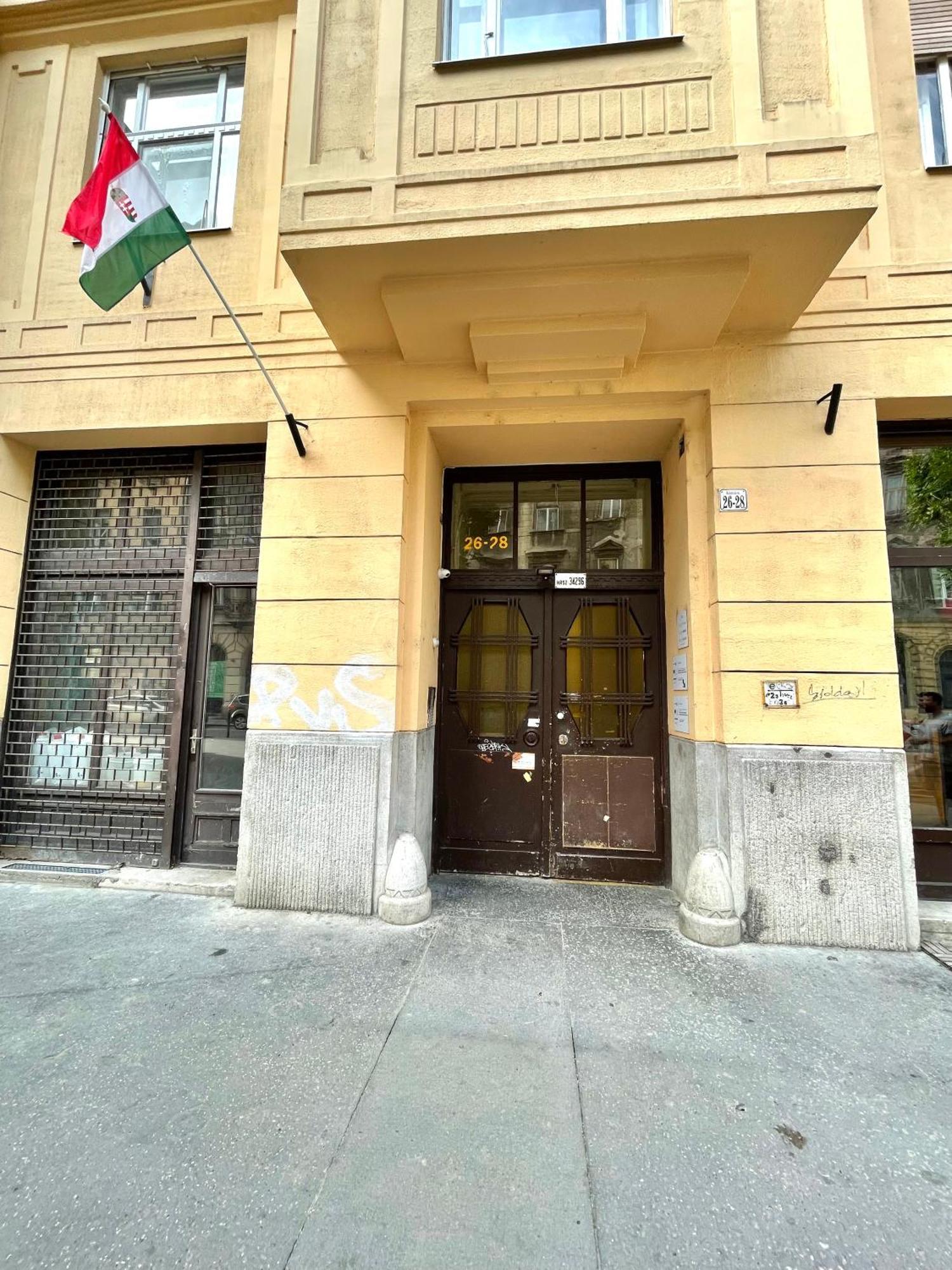 Relax Home With 2 Bedroom, 2 Bathroom For 6 People In The City Centre Free Coffee Budapest Exterior foto